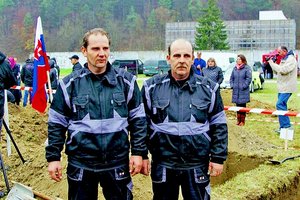 Felvidéki testvérpár nyerte a nemzetközi sírásóversenyt