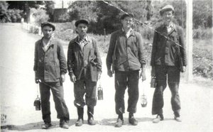 Kesztölci bányászok az 1930-as években