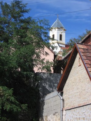 Templomunk és házaink