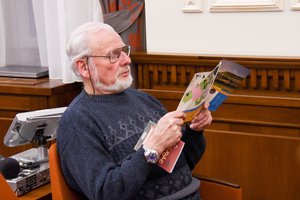 Nagyvári Lajos az előadás előtt