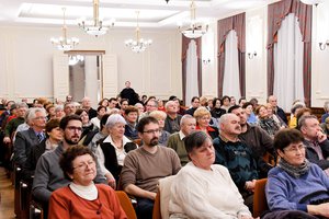 A Szent Adalbert Központ nagytermét megtöltötték az érdeklődők